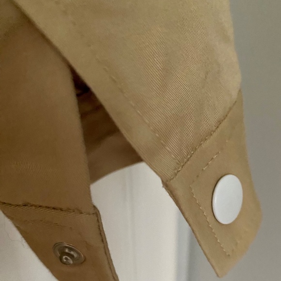 Child's Khaki Trench Coat, Jacket. Uncle Cotton, S. 6-7, Like New - Picture 9 of 14